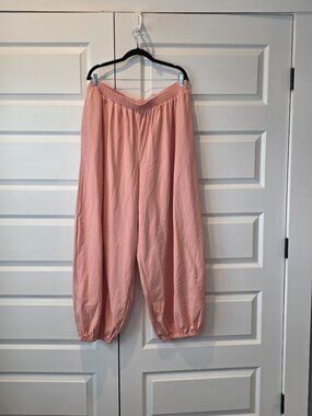 NWOT: Free People: Intimately Balloon Joggers